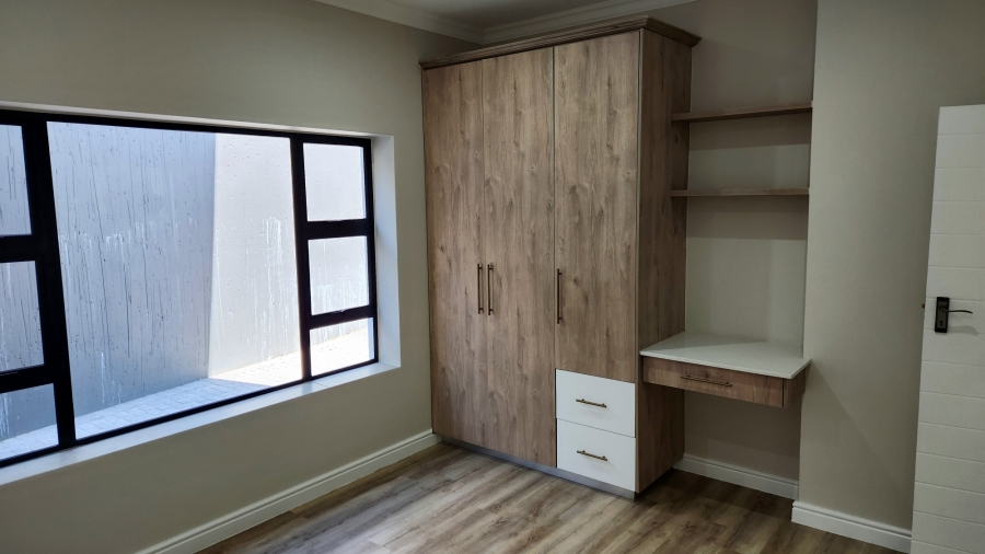 3 Bedroom Property for Sale in Hartenbos Heuwels Western Cape
